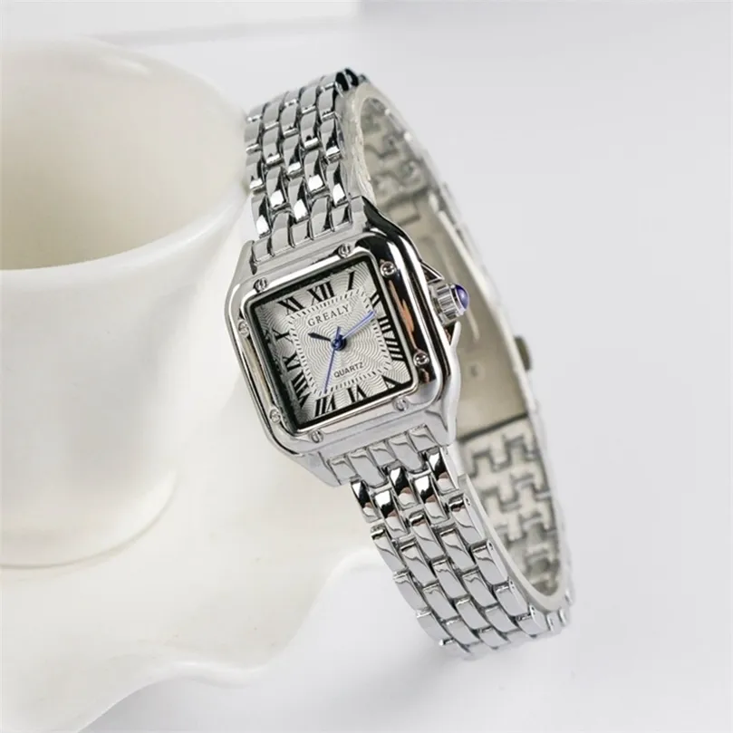 여성 패션 스퀘어 시계 레이디스 쿼츠 손목 시계 클래식 실버 단순한 팜므 스틸 밴드 시계 Zegarek Damski 220701