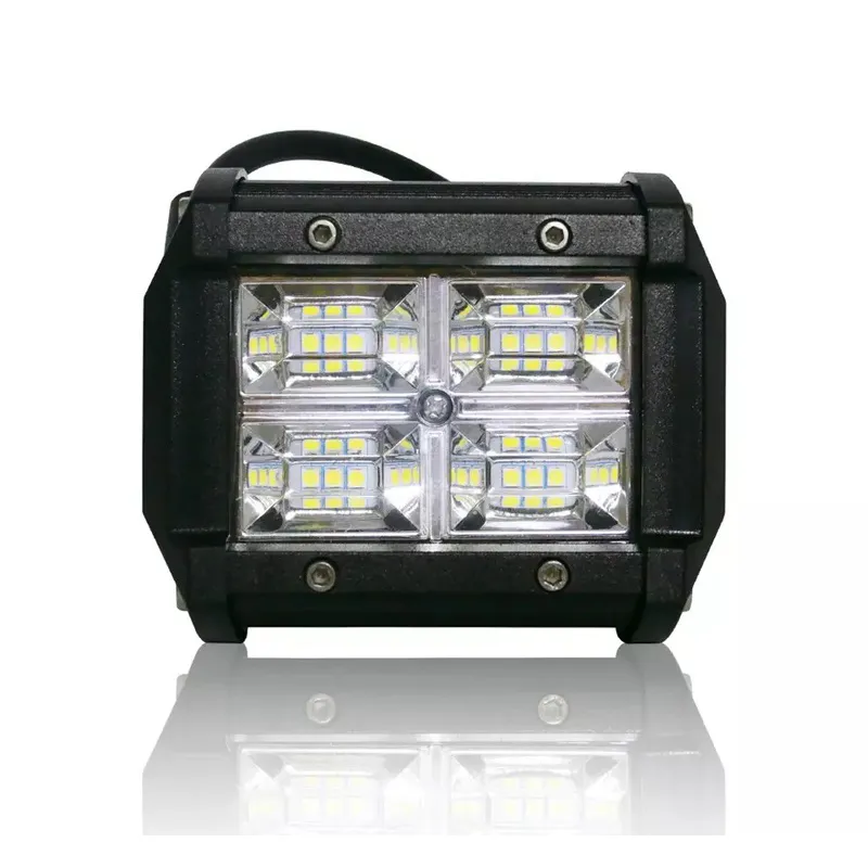 18W 30W 48W 51W 60W LED iş Işık Taşkın Spot Işıklar Sürüş lambası Offroad Araba Kamyonu SUV Spotlight Araba Aksesuarları 4 inç