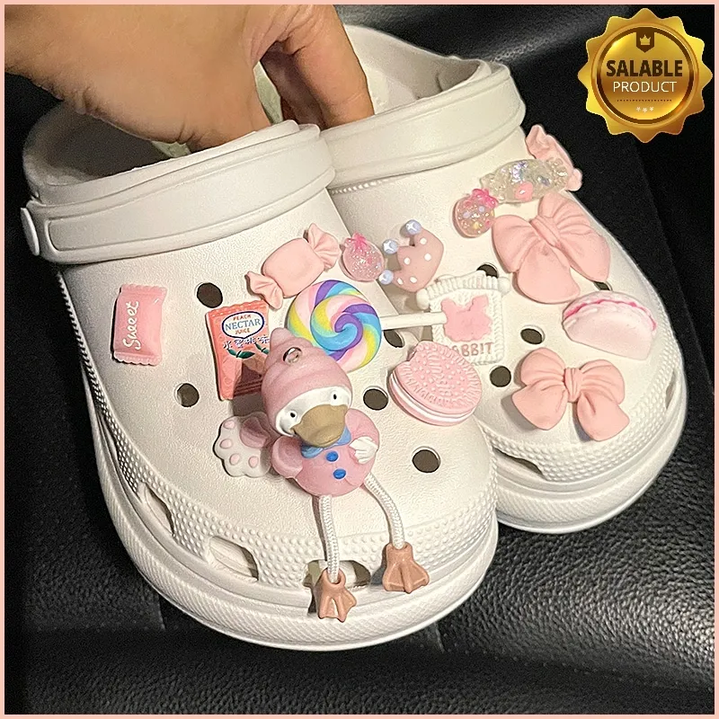 Cute 3D Pink Pink CroC encantos Designer DIY Animal Jeans Sapatos Decaração Acessórios para Jibs Clogs Olá Crianças Meninos Meninas Presentes