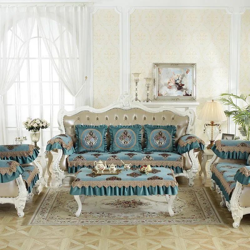Stol täcker fyra säsong Jacquard retro lyxig vikkant soffa kudde kinesiska broderier chenille antiskid elegant täckning