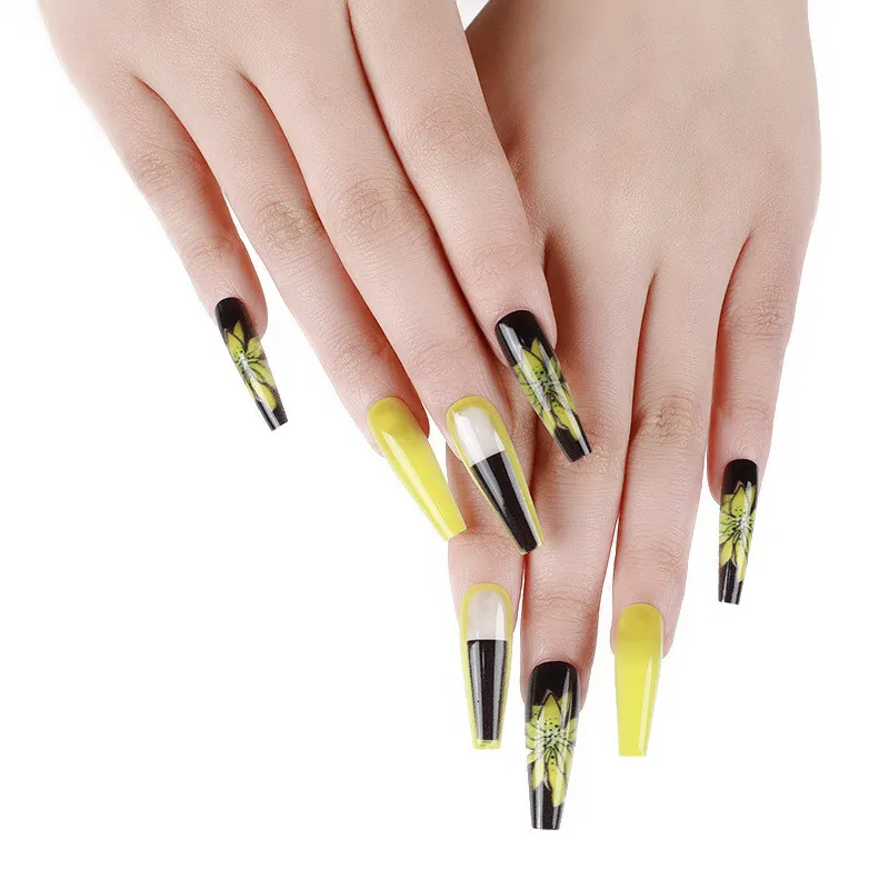 Mode långa nagelkonst tips naturlig press på nagel som bär falska naglar avtagbar färdig design för kvinnor