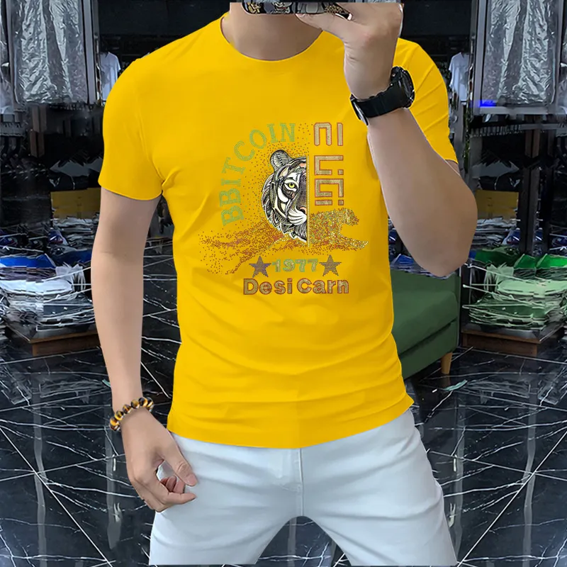 Mode décontractée T-shirts Hommes Tiger Trend Design Summer Male Tees Haute Qualité Coton Mercerisé Versatile Ras Du Cou Jaune Rouge Homme Vêtements M-4XL