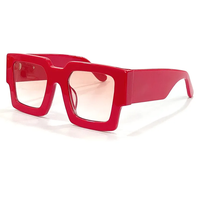 レトロなサングラスは眼鏡をかけて屋外アイウェアブランドデザイナーを運転するファッションサングラス