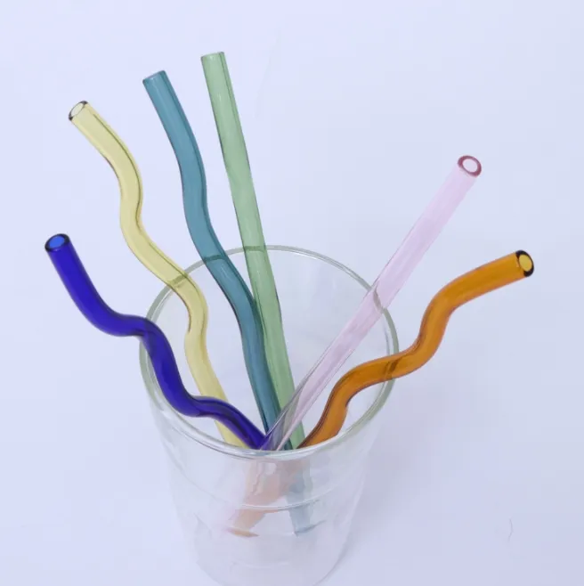 Cannucce riutilizzabili in vetro borosilicato ecologico da 8-200 mm Resistenza alle alte temperature Cannuccia da cocktail al latte curvata colorata trasparente