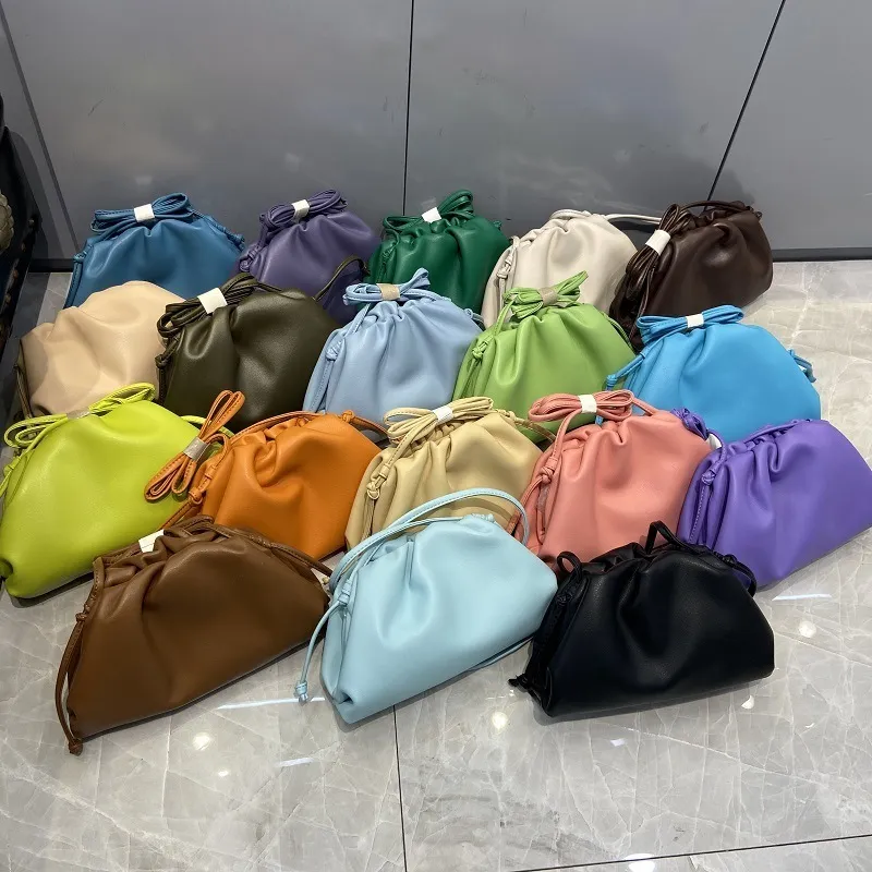 Ontwerp Kleine Vrouwen tas Cloud Clutch Handtassen Echte LEAHTER-handtas Hoge kwaliteit Luxe Crossbody tas voor vrouwen 220318