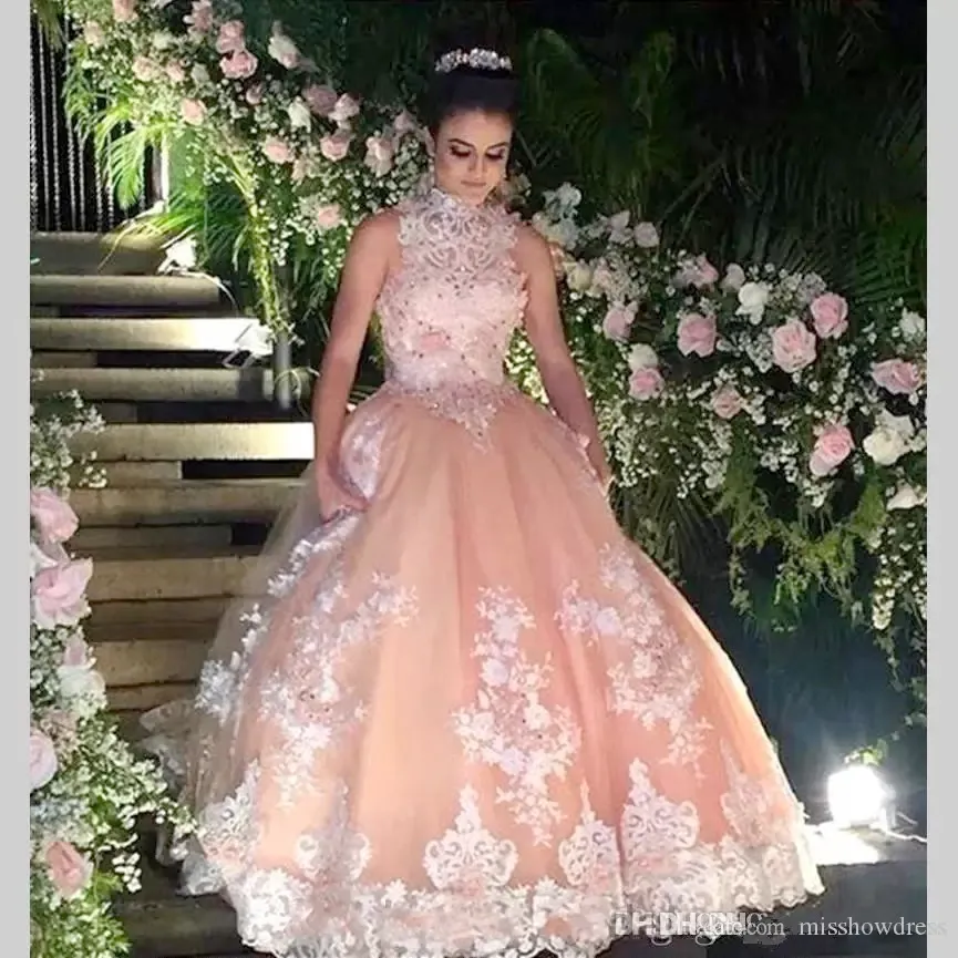 Vestidos de sales quinceañera con encaje