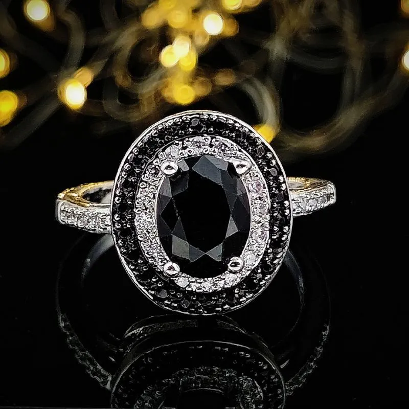 Anneaux De Mariage De Luxe Noir Couleur Ovale Bague De Fiançailles Pour Les Femmes Anniversaire Cadeau Bijoux Vente En Vrac R6164Wedding