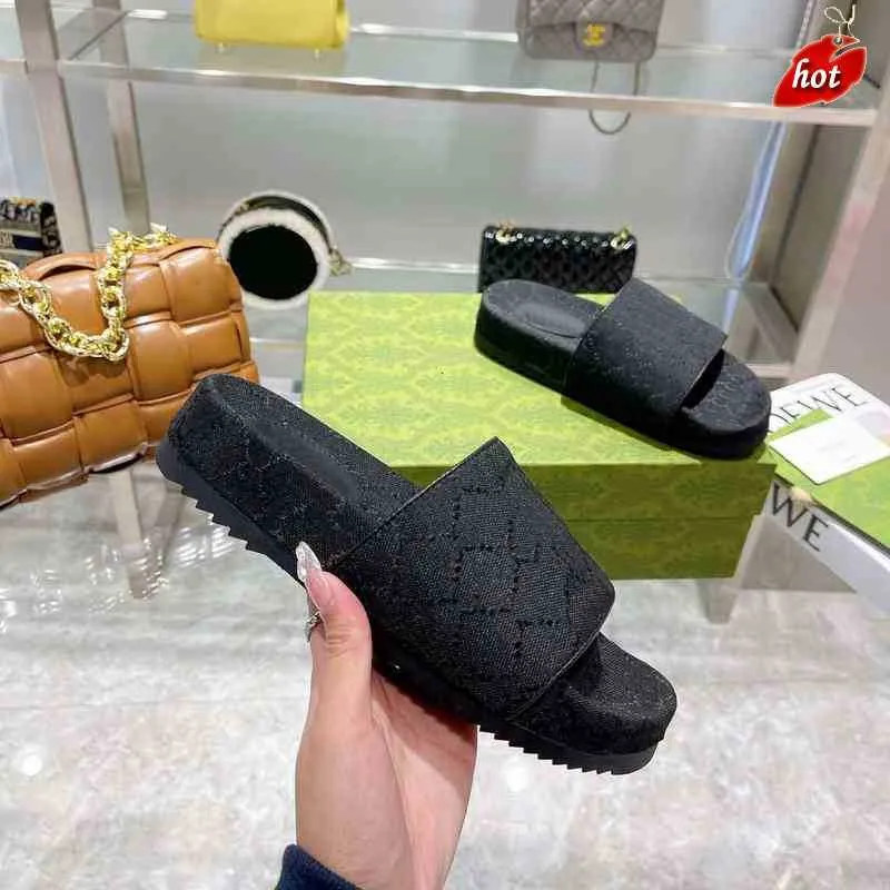 Latest sandals deals for guys