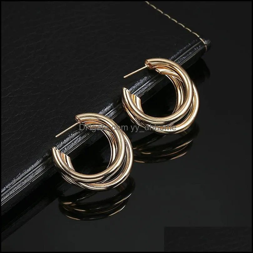 New Simple Design C-Shape Earrings Metal Wind Letter Round Shape Hoop Earrings For Women Silver Gold Bridal Fashion Jewelry Wholesale