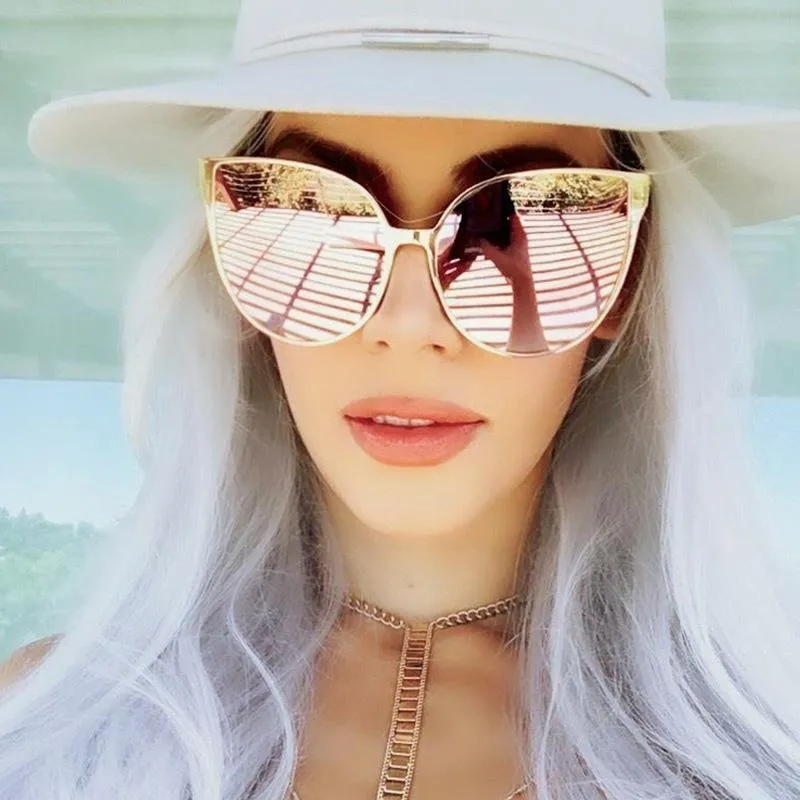 نظارة شمسية ريترو بظلال كبيرة للنساء وردي فريد من نوعه مصمم كبير عين قطة كبيرة ليدي Gafas De Sol UV400 SummerSunglasses