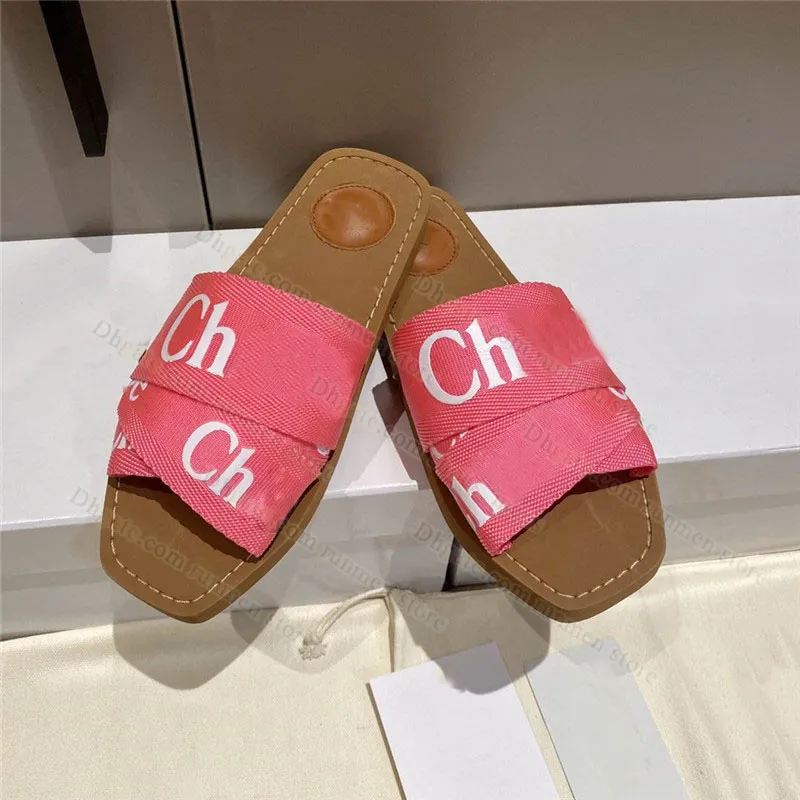Famose Ciabatte Firmate Ch Sandali Estivi Da Allenatore Donna Muli Piatti Scarpe Da Spiaggia Legnose Nero Bianco Rosa Azzurro Beige Dhgate Casa Infradito Piattaforma Cc Sandel Da 8 42 DHgate