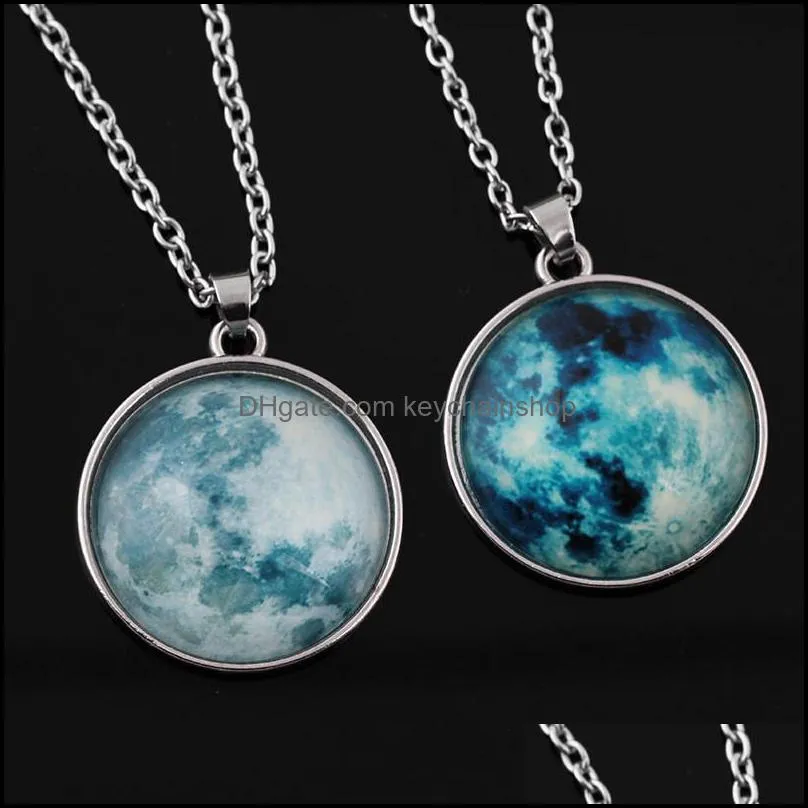 Galaxy Nebula Moon Luminous Pendant Necklaces 8 Colors Fashion Glass Cabochon Silver Chain Necklace Glow In The Dark Jewelry