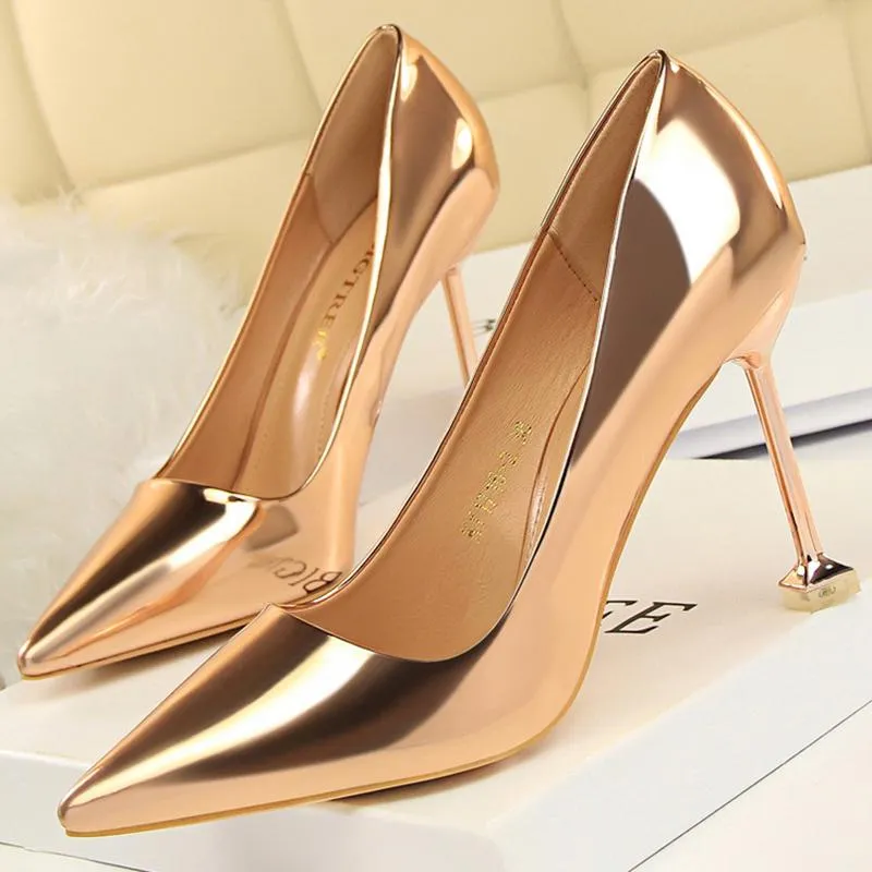 Chaussures habillées femmes Sexy 9.5 cm minces talons hauts pompes bureau dame en cuir verni or argent Stiletto Scarpins chaussures de mariage de bal robe