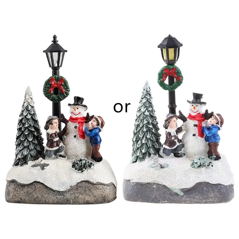 Oggetti decorativi Figurine Scena del villaggio di Natale Albero di Natale Pupazzo di neve Ornamento in resina con statua a luce LED