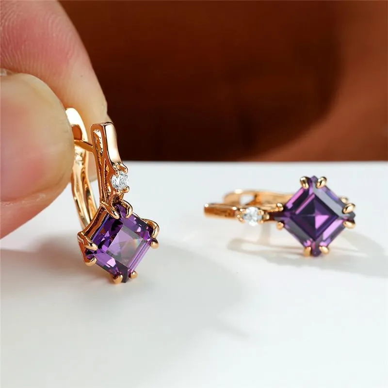 Orecchini con zirconi bianchi viola alla moda con chiusura a clip Orecchini piccoli color oro carino per le donne Orecchini da sposa quadrati di cristallo di lussoC