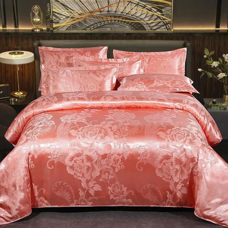 Set di biancheria da letto Solid Cloour Copripiumino in seta satinata Fiori vegetali Design Super Accogliente Letto matrimoniale Coppia trapunta Set di lussoBiancheria da letto