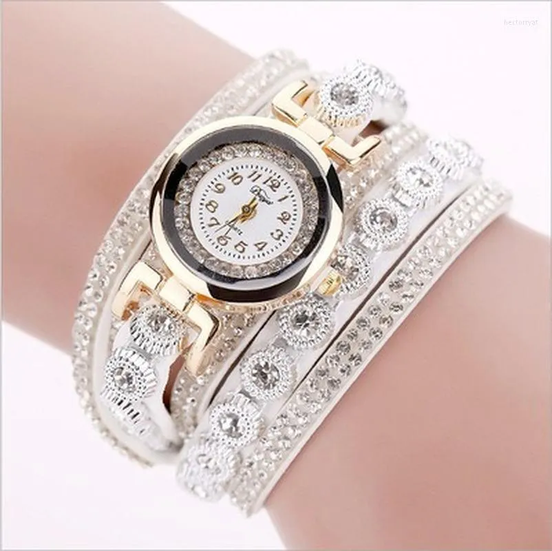 Armbanduhren 2022 Legierung Diamant Ring Armband Uhr Digital Gesicht Strass Damen Quarz Frauen Kette Set Hect22