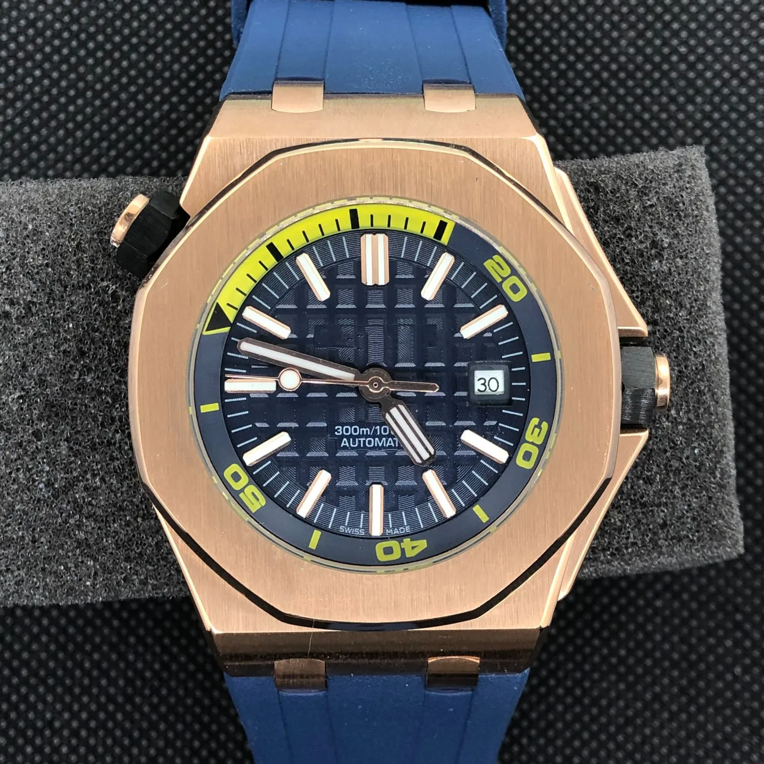 Modeuhr Neue Herren-Armbanduhr mit vollautomatischem mechanischem Uhrwerk und Stundenanzeige, luxuriöses Metallarmband, hochwertige wasserdichte Uhr mit gOX gsy