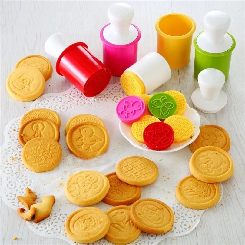 Cartoon Cookies Briefmarken Formen 6PCSLot Plunger Schokolade Fondant Kuchen Embosser Cutter Backformen Küche DIY Kuchen Dekorieren Werkzeuge 220815