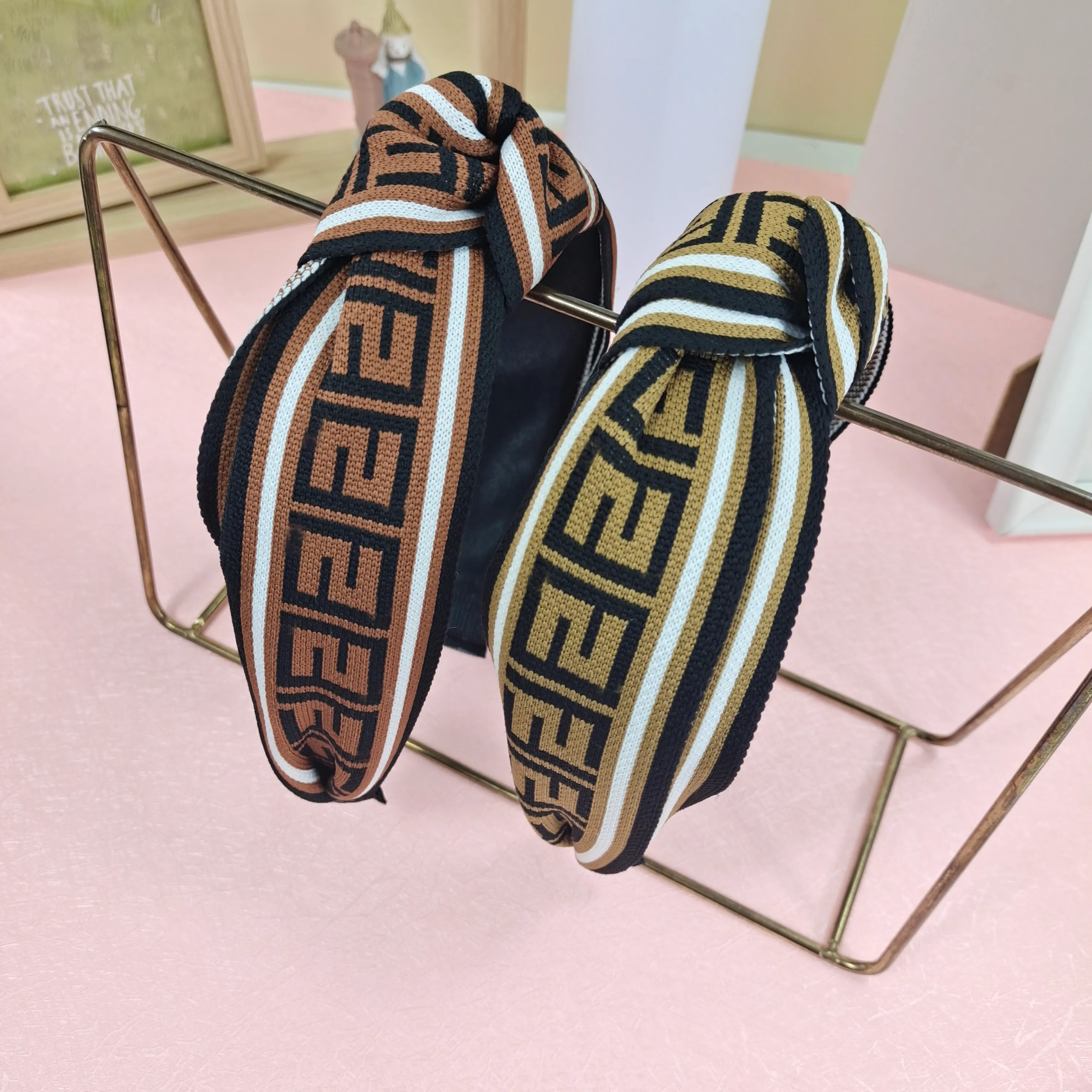 Fendi headband dhgate top