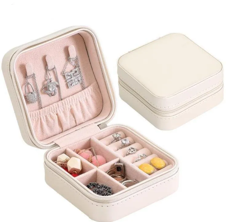 Portable Small Jewelry Box Girls Jewellery Organizer Faux Leather Mini Travel Case Rings Earrings Necklace Display Storage Cases SN6010