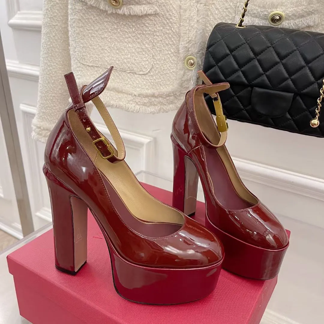 Scarpe tacco sales color cuoio