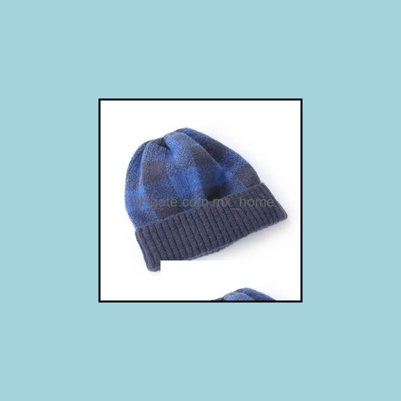 Women`s Knitted Hats Autumn And Winter Family Warm Hats Korean Warm Colors Plaid Stripes To keep Warm EEA209