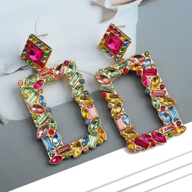 Dangle Żyrandol Fashion Boho Multicolor Square Drop Kolczyki dla kobiet Niezwykłe kryształowe wesele Wisiorek Komunikat JewelryDangle