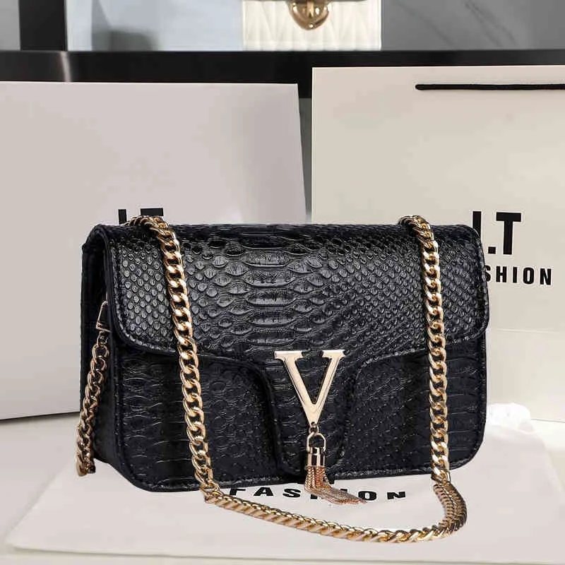 Luxury purses ladies Handbags Women's Brand Designer clutch bag v Chain Shoulder Crossbody Bags for Women Sac a Main Femme De Marque Luxe Cuir 2024 purse evening