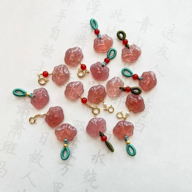 Breloques Original naturel fraise cristal pendentif Bracelet avec Pigeon sang rouge Ruyi Ping'an boucle bijoux pendentifCharms