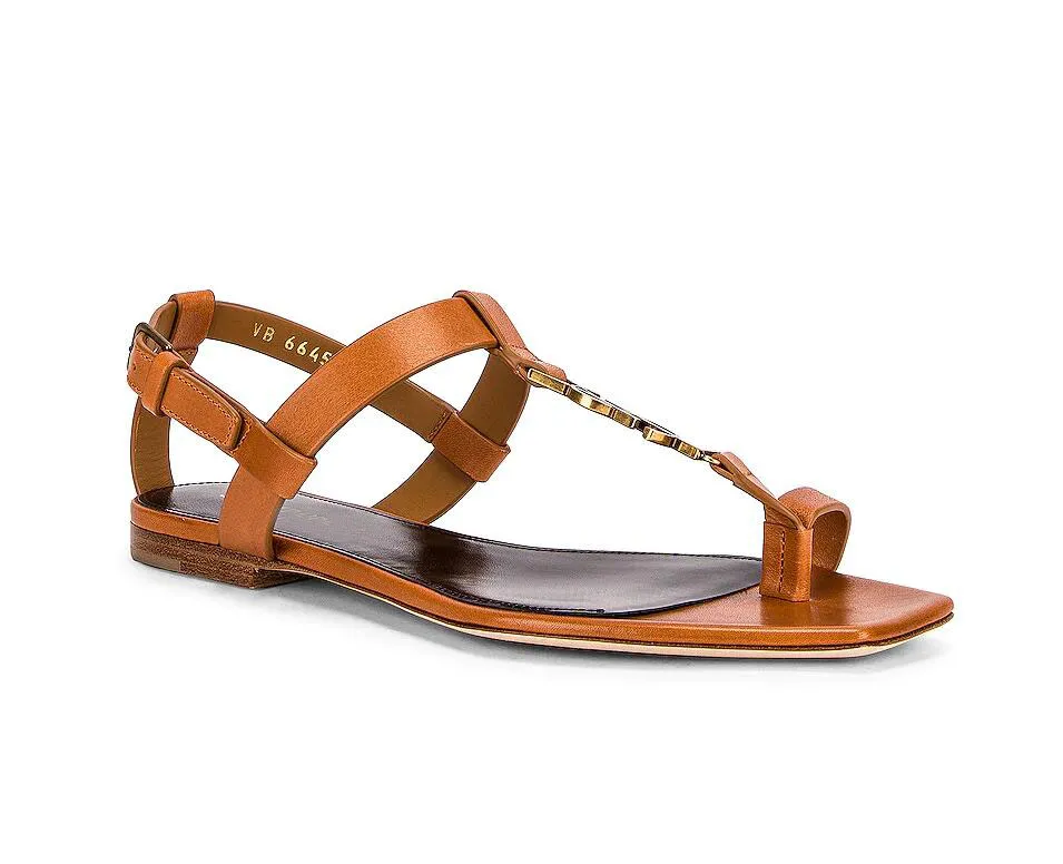 Sapatos de designer de moda feminino de linear de slip de slip de lascas de sand￡lia de couro patenteado sand￡lias planas calfskin preto size35-42