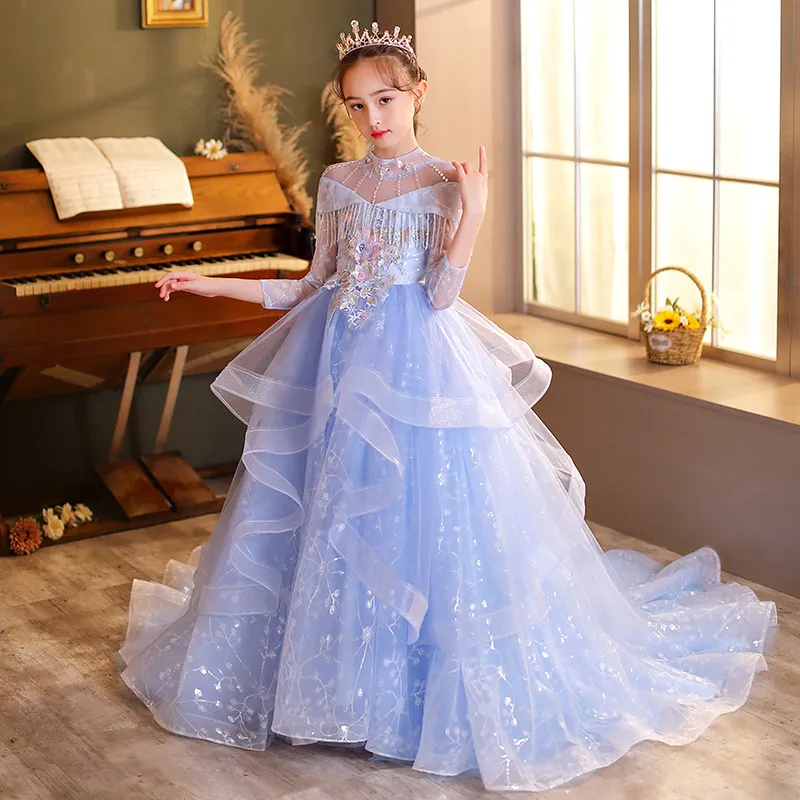 2022 Girls Pageant Dresses Princess Tulle Lace Appliques Pearls Kids Flower Girl Dress Light Blue Blue Luxury Abito da ballo Abito di compleanno a mano Fiori fatti a mano