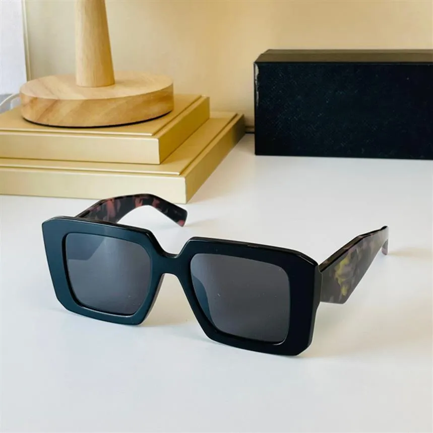 Symbolol solglasögon sommaracetatram fram i svarta sungar för kvinnor stil anti-ultraviolet retro stor fyrkant full ram FA292Y