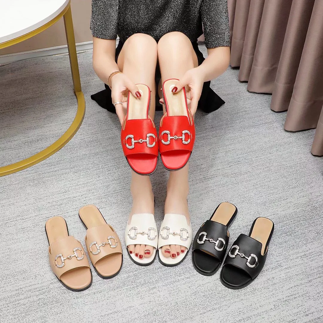 2022 designer design fashion women`s sandals slippers leather low heel inlaid diamond horse buckle luxury atmosphere high quality you are 34-41