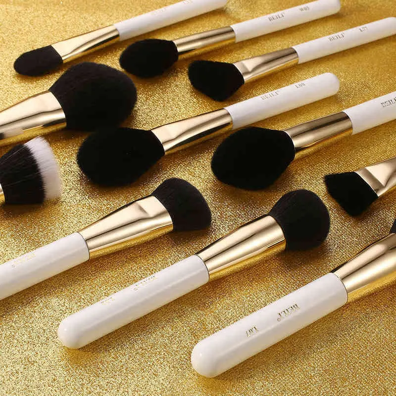 Herramientas de maquillaje Pincel de maquillaje Cabello de cabra Lujo Blanco y dorado Delineador de ojos básico profesional en polvo 220423