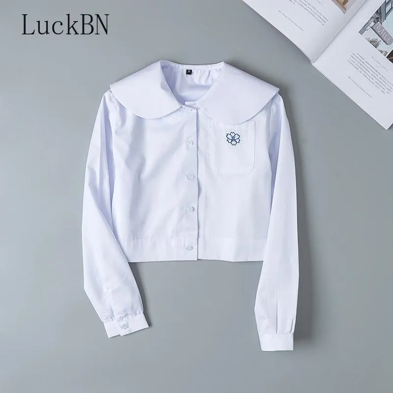 Camicette da donna Camicie Uniformi scolastiche per studenti giapponesi Camicia bianca carina per ragazze Abito da ricamo tascabile a maniche lunghe Top da marinaio Jk