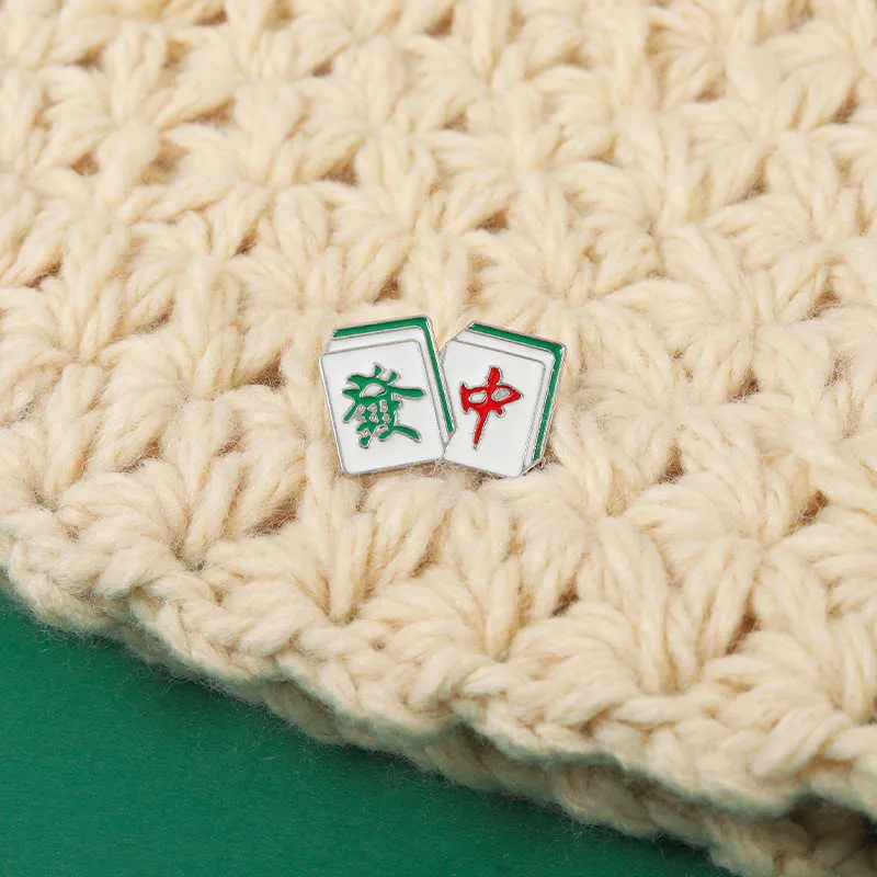 Style krajowy mahjong broszka w fortuna czerwona pin Chińska mahjong metalowa odznaka Akcesoria