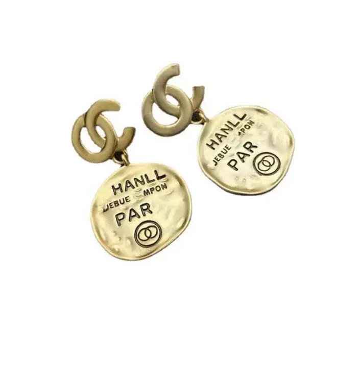 18K Altın Kaplama 925 Gümüş Lüks Marka Tasarımcıları Harfler Saplama Küpe Klasik Stil Geometrik Kadınlar Kristal Yapay Elmas İnci Küpe Düğün Parti Jewerlry