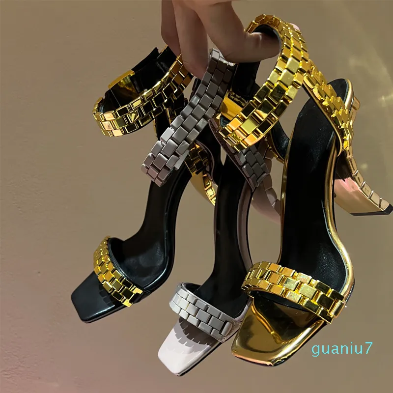 Designer Femme Marque Designe Femmes Sandale Romaine Bout Ouvert Tête Carrée Sandale Plateforme Sandales Montre En Métal Avec La Dernière Mode 10cm D'épaisseur