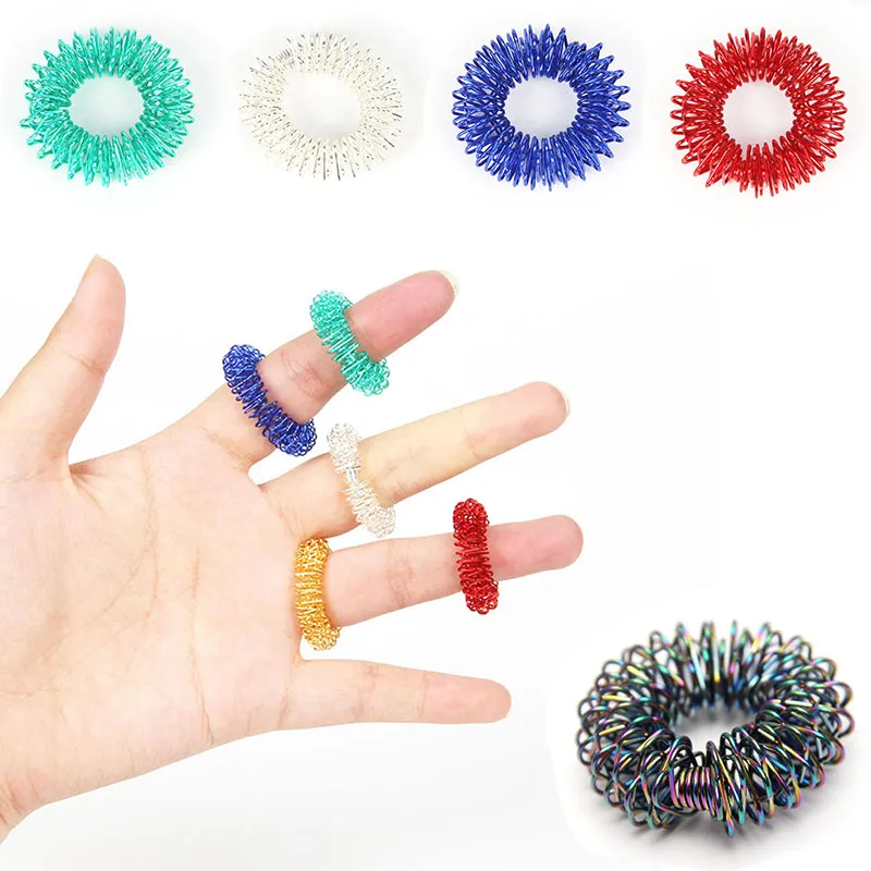 Finger Massage Ring Fidget Toys Mini Spring Decompression Finger Massager Autism Behöver stressavlastare Anti-Stress Gift Toy