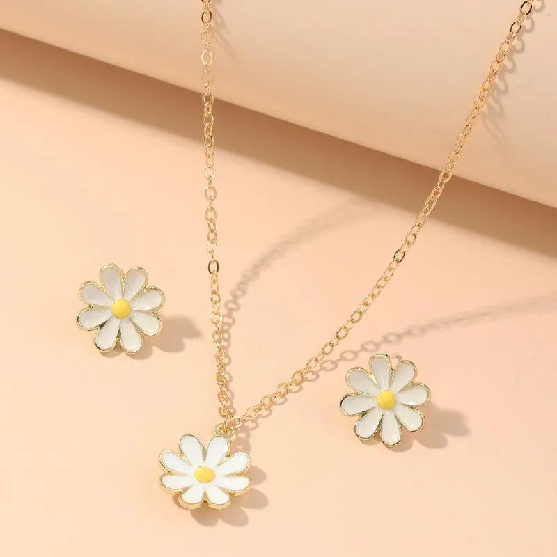 Earrings & Necklace NINGW Fashion Blossoms Metal Jewelry Set For Women Girls Elegant Sweet Dripping Oil White Flower And Suit