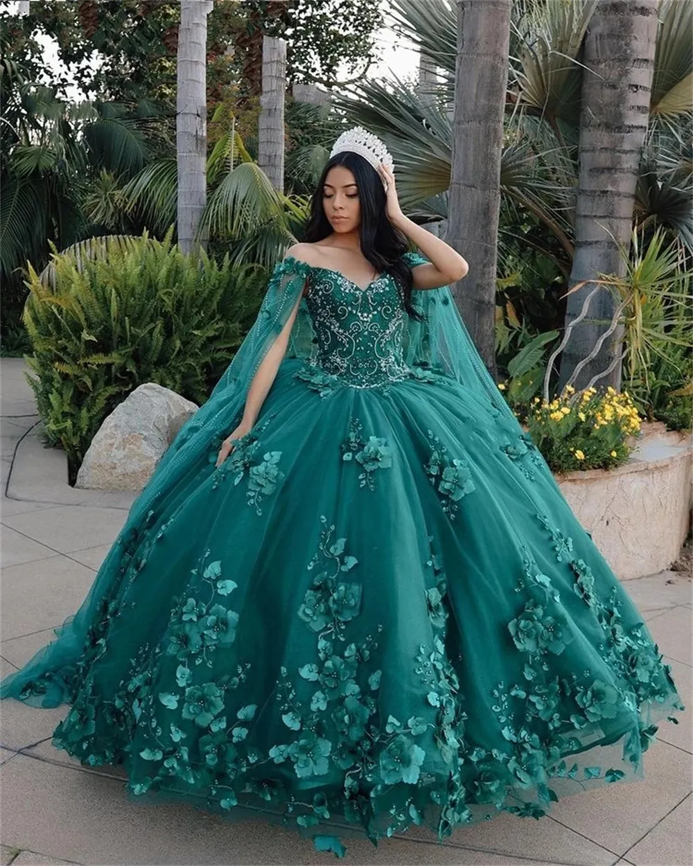 هنتر الأخضر تول فساتين Quinceanera الكرة ثوب حفلة عيد ميلاد فستان الدانتيل يصل ثوب التخرج vestidos de quincea￱era 2022 مع كيب