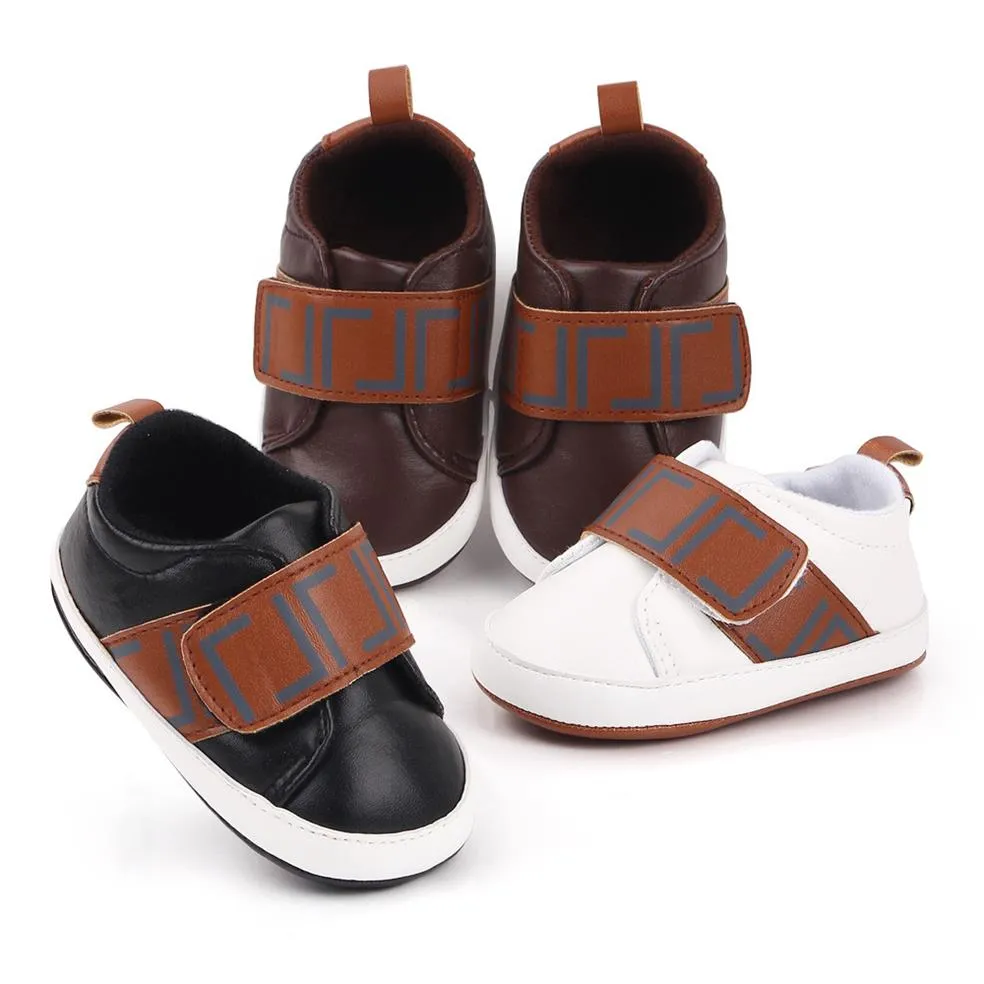 Född första vandrare Baby Shoes Boy Girl Classic Pu Leather Soft Sole Anti-Slip Toddler Infant Kids Sneakers3l