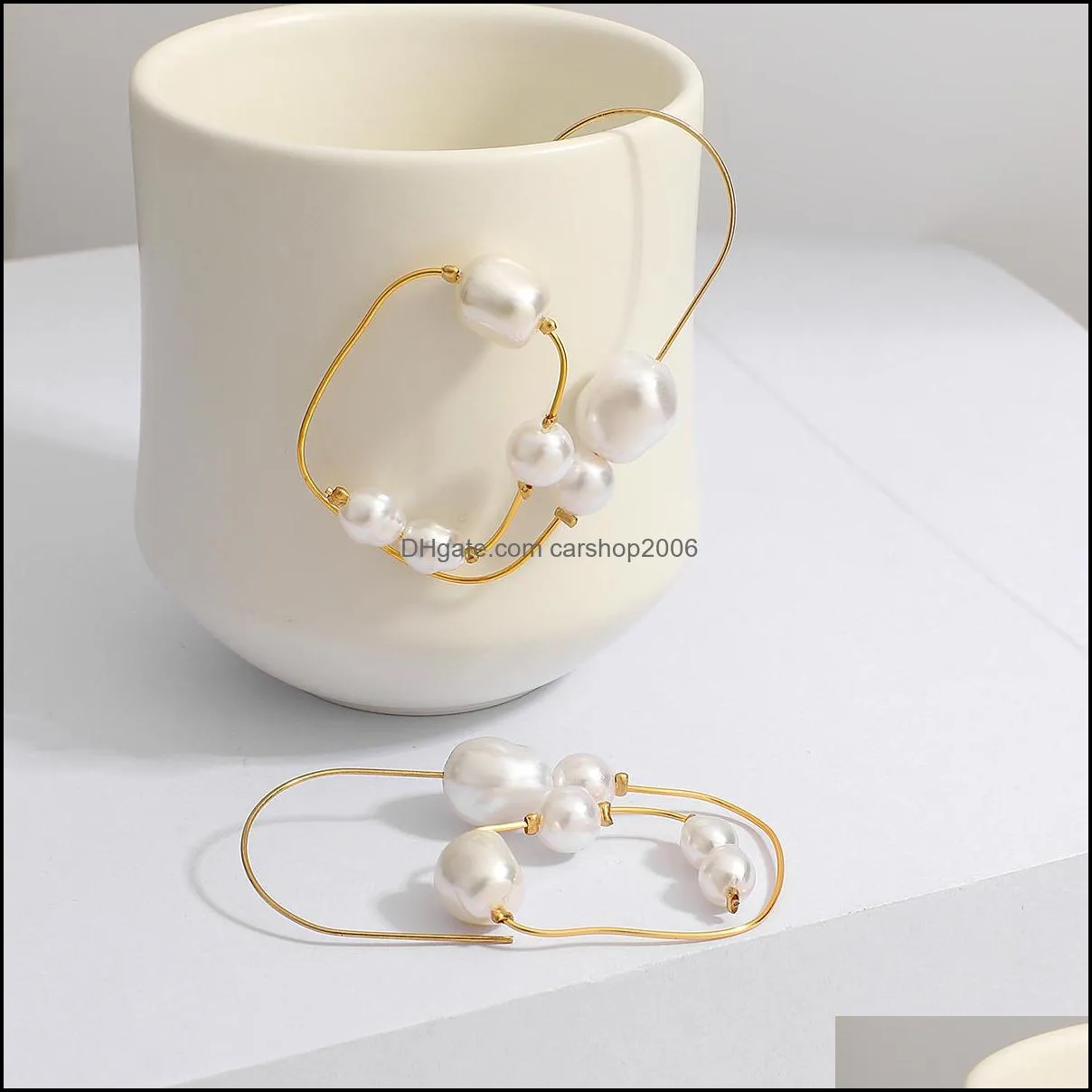 2020 New Irregular Geometric Pearl Beads Ear Bone Clip Earring for Women No Piercings Gold Metal Wedding Party Jewelry