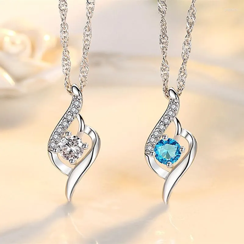 Łańcuchy srebro srebrna biżuteria moda Wysoka jakość kryształowa cyrkon serc wisiant Długość 45 cmchainów Godl22