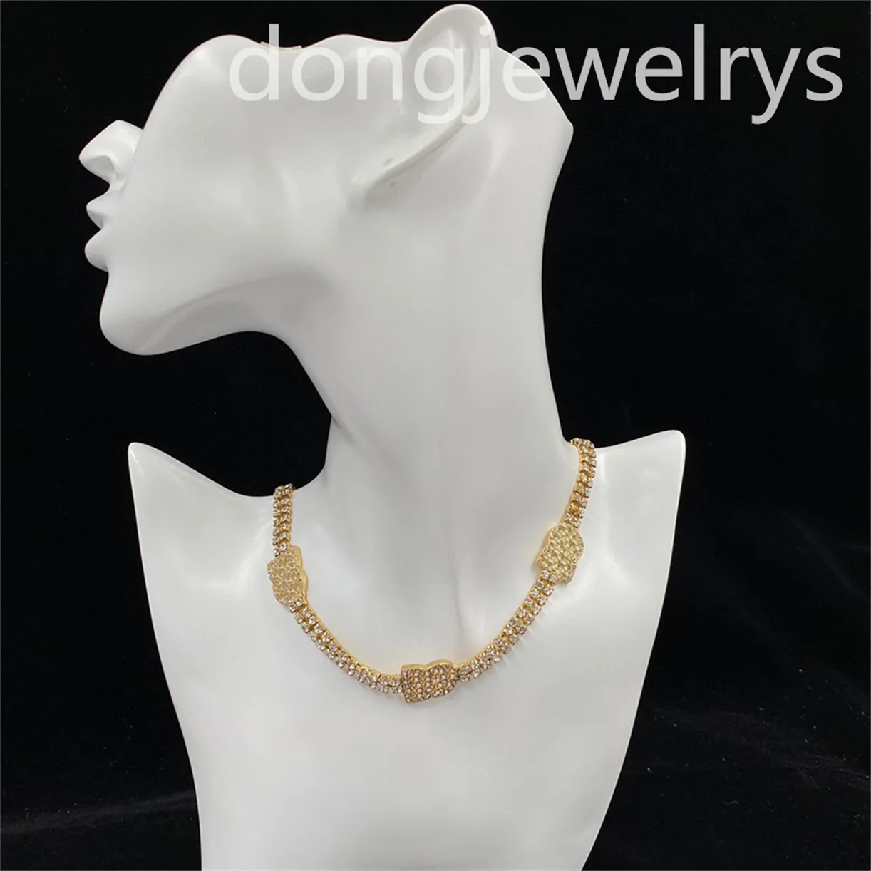 Diseñadores de moda Collar de cadena de oro Dongjewelrys Luxury Bling Joyas de boda Vintage Regalo de Navidad Collares de caída de acero inoxidable