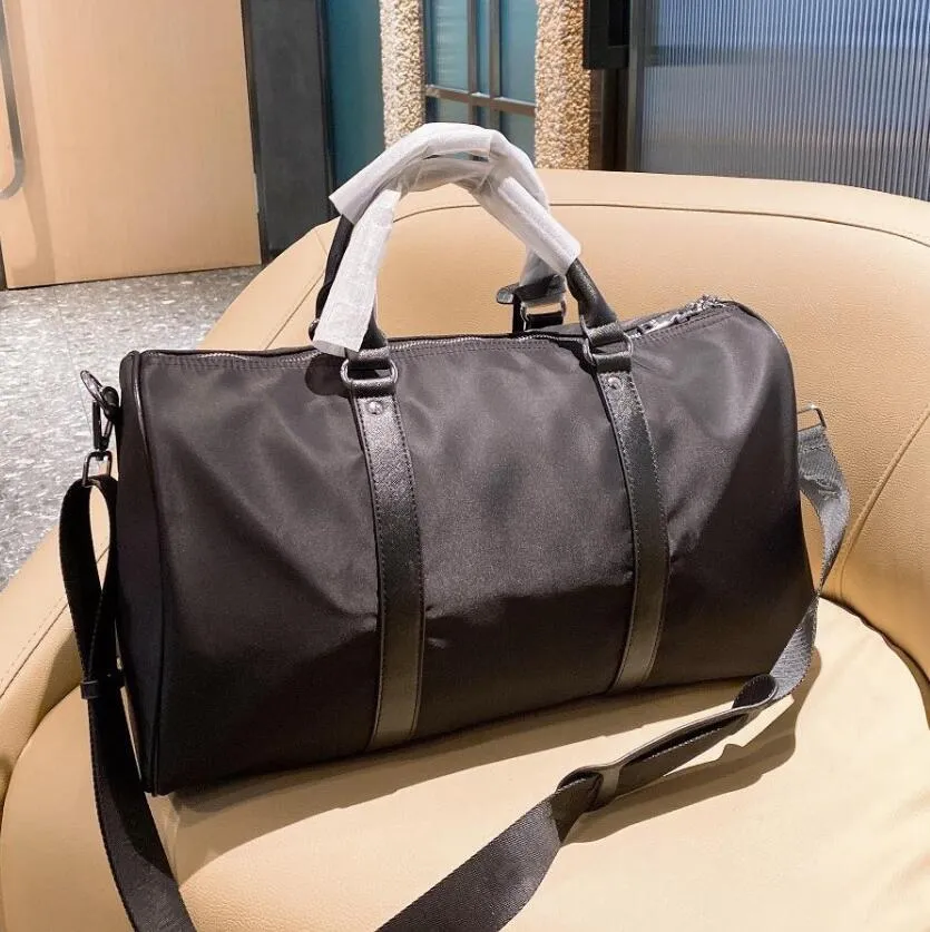 Nylon Travel Bags Designers Moda Black Alta qualidade Tela Mens Homens de Maré Europeu e Americano