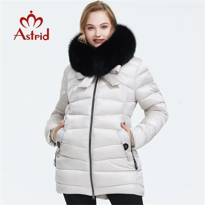 Astrid Winter وصول جديد إلى أسفل سترة النساء مع طوق الفراء جودة الجودة الموضة متوسطة الطول الشتاء معطف الشتاء 1830 LJ201021