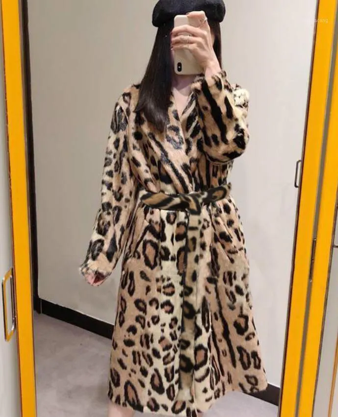 Manteau en fausse fourrure pour femmes produit européen et américain imprimé léopard Imitation coton épais longue Section en peluche femmes ceinture Windbrea