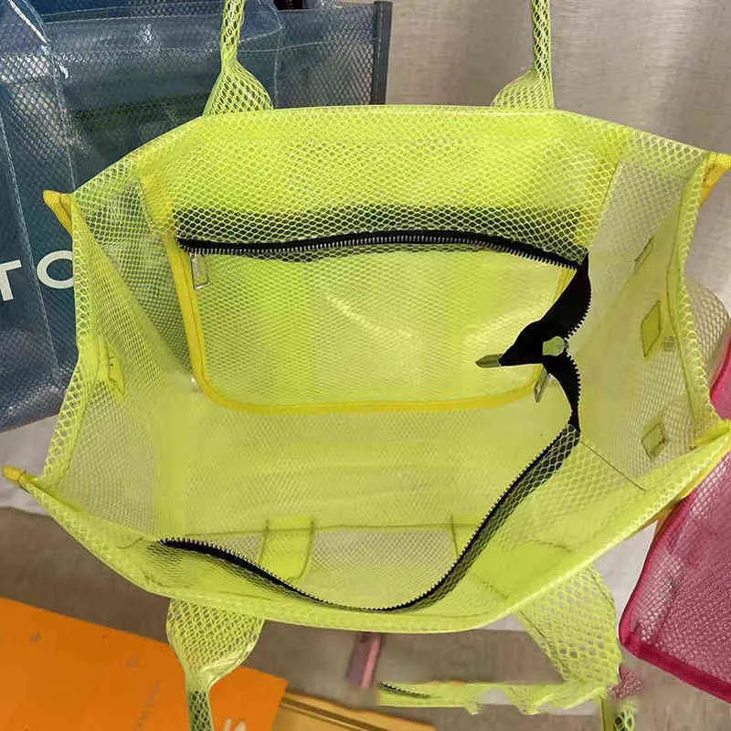 Fashion Transparent Large Tote Bag Designer Clear Pvc Women Handbags Luxury Shoulder Crossbody Bags Summer Beach Jelly Bag 2022 G220429